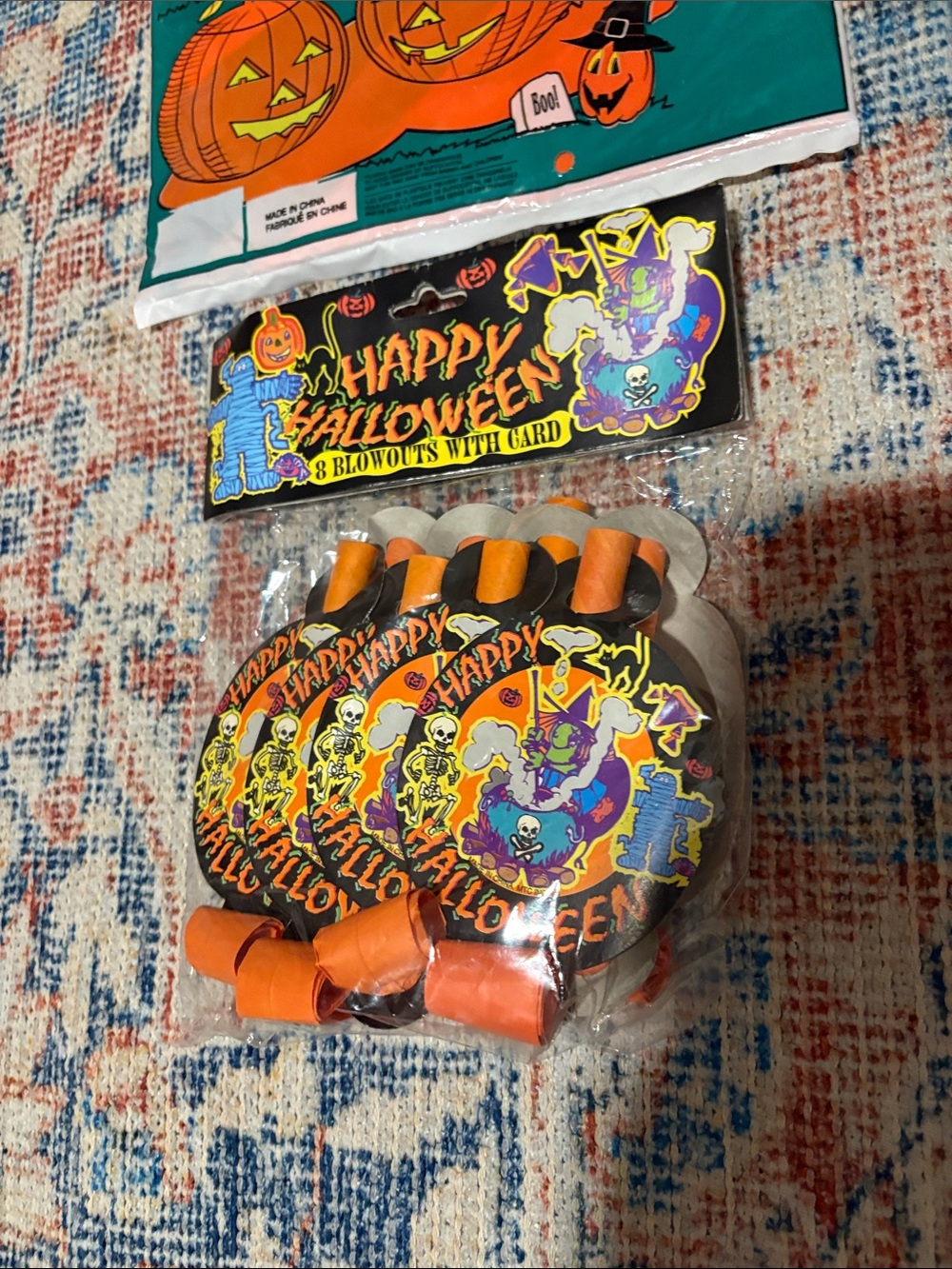 Vintage 90s Deadstock MTC Halloween Party Packs inc. Blowers and Hats NEW - Picture 2 of 8